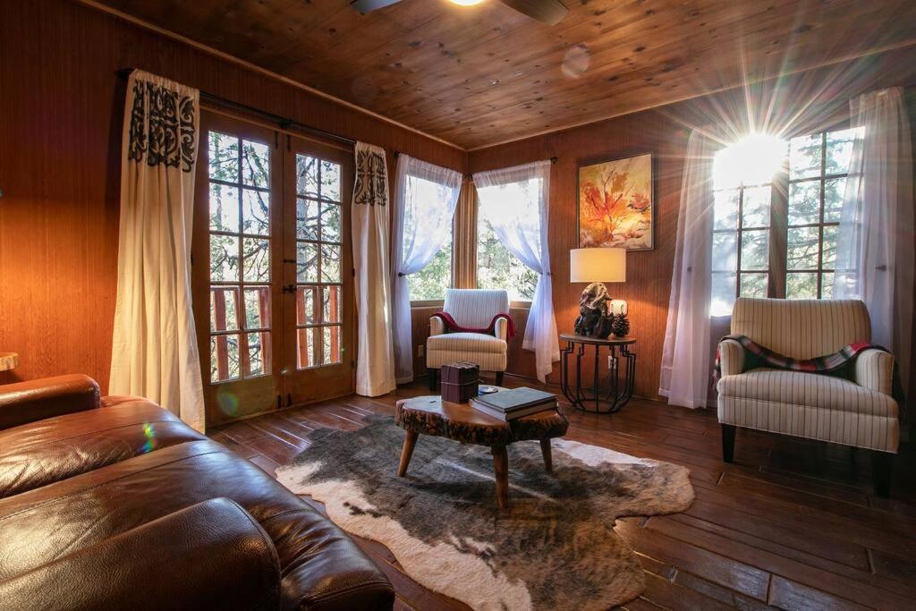 The Lodge At 11 Chimneys Idyllwild Exterior photo