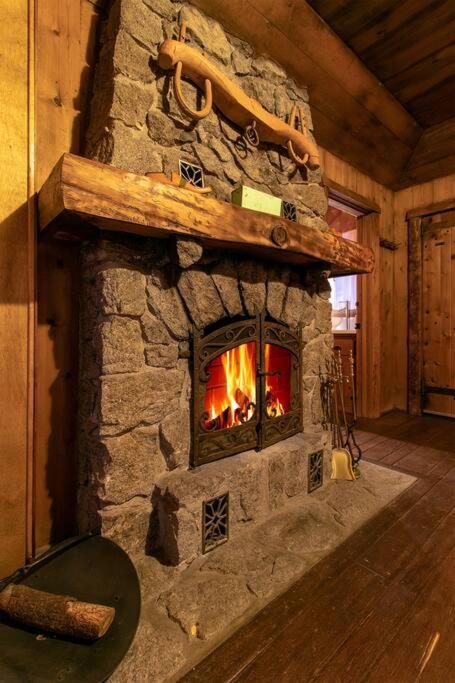 The Lodge At 11 Chimneys Idyllwild Exterior photo