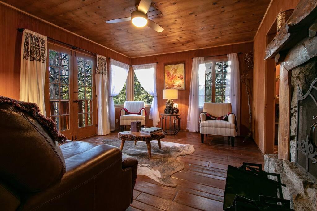The Lodge At 11 Chimneys Idyllwild Exterior photo